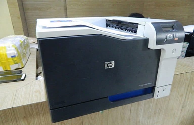 Принтер Hp Color Laserjet Cp5225 Купить